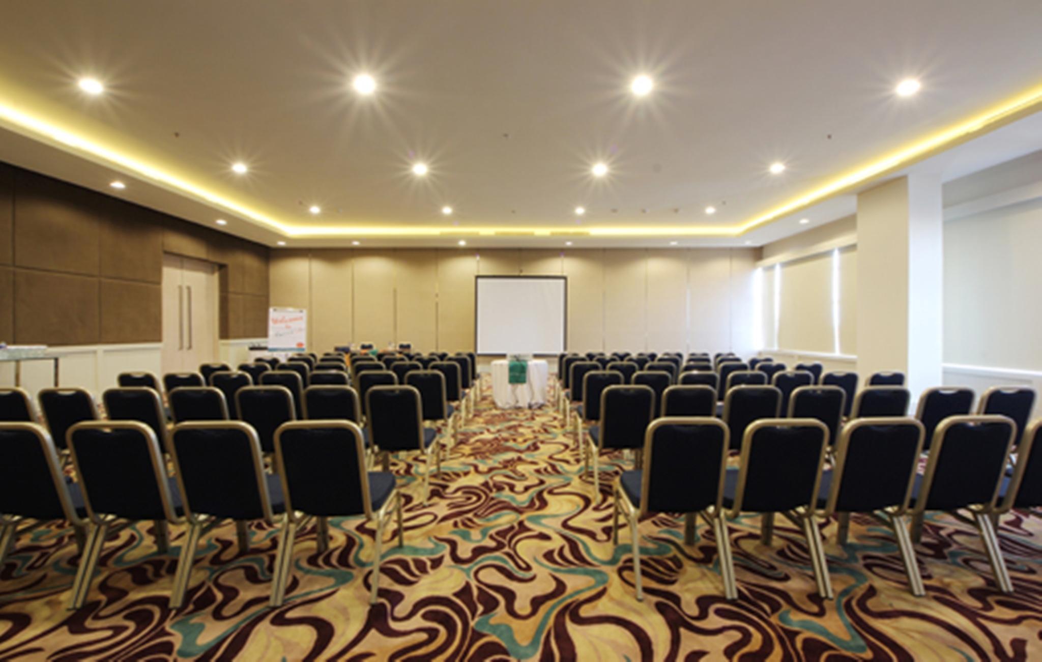HARRIS Hotel y Conventions Festival CityLink Bandung Exterior foto