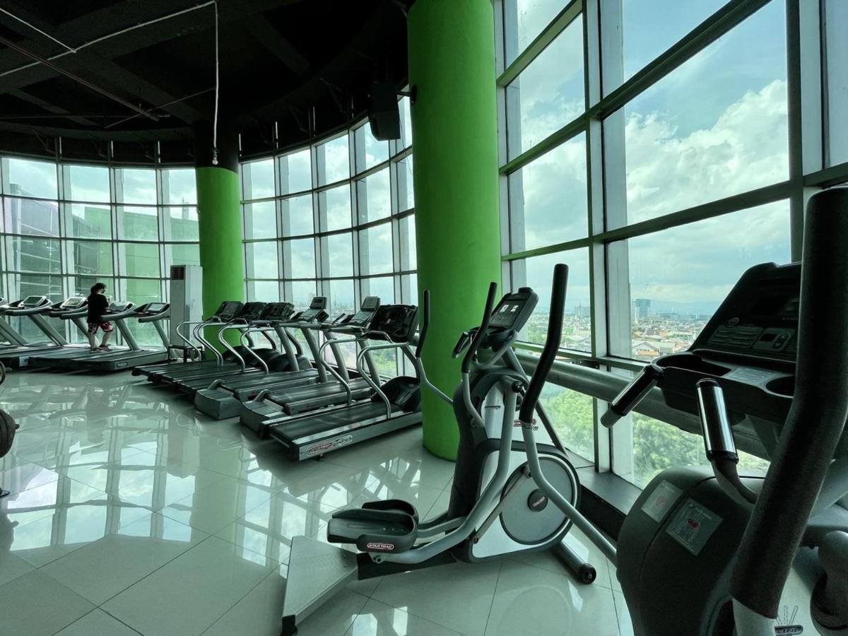 HARRIS Hotel y Conventions Festival CityLink Bandung Exterior foto